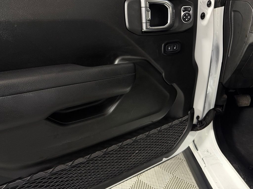 Used 2025 Bright White Clearcoat Jeep Willys 4xe image 23