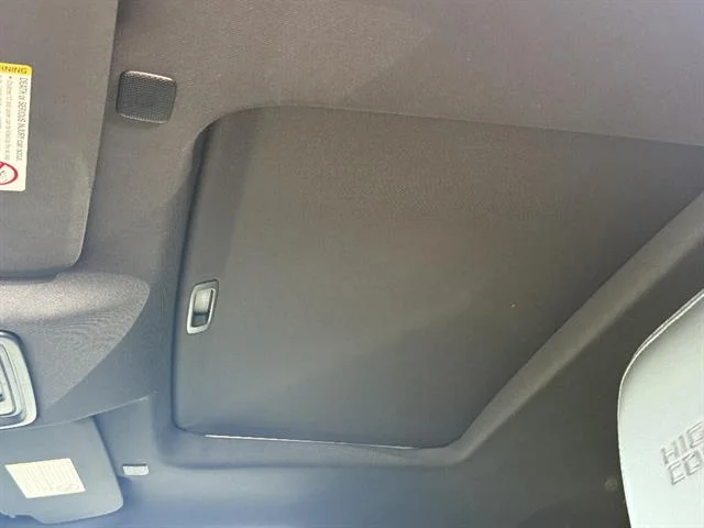 2023 Chevrolet Silverado 3500HD High Country - Photo 11