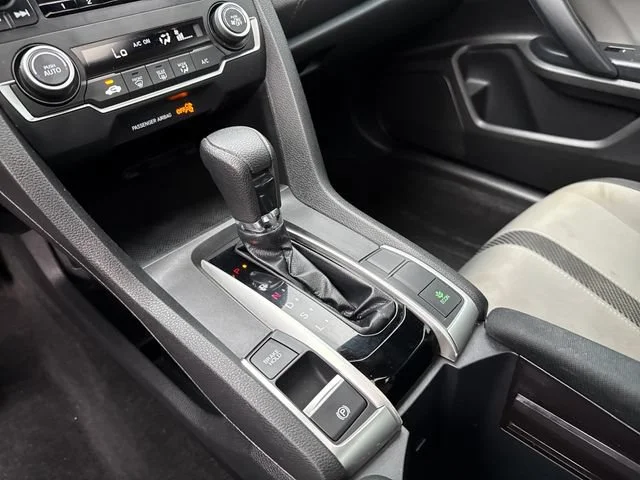 Used 2018 Lunar Silver Metallic Honda LX-P image 28