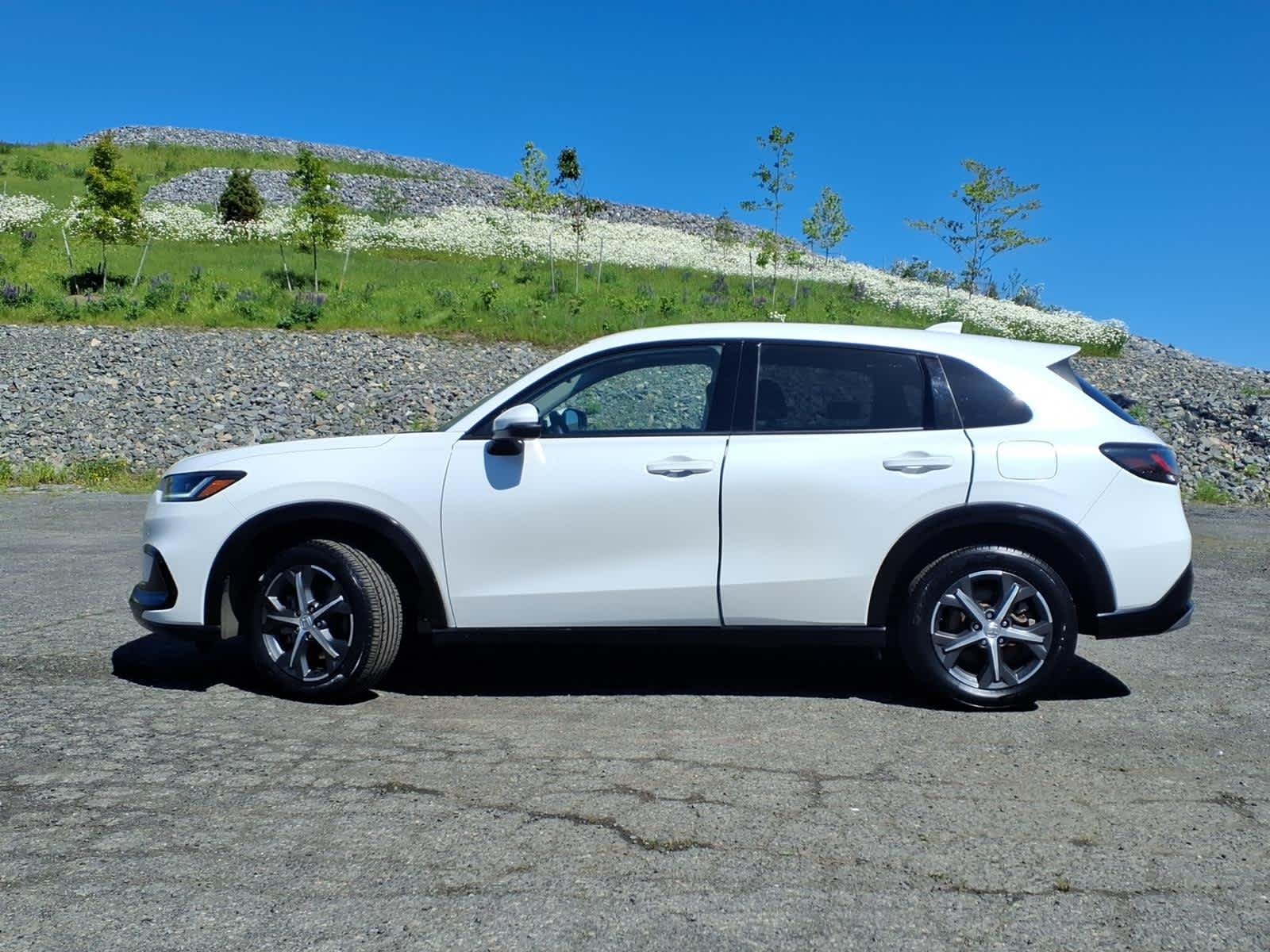2023 Honda HR-V EX-L - Photo 8
