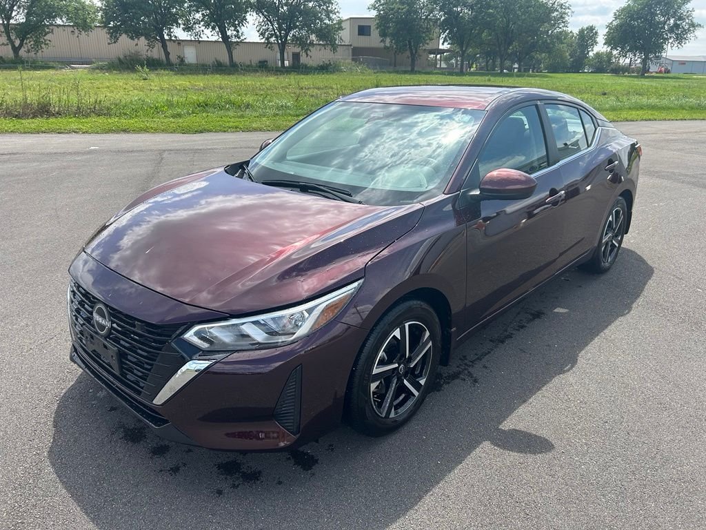 Used 2025 Rosewood Nissan SV image 2
