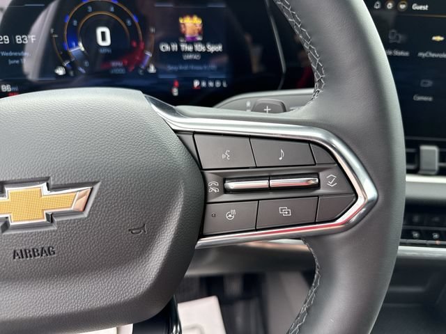 New 2026 Summit White Chevrolet LT image 31