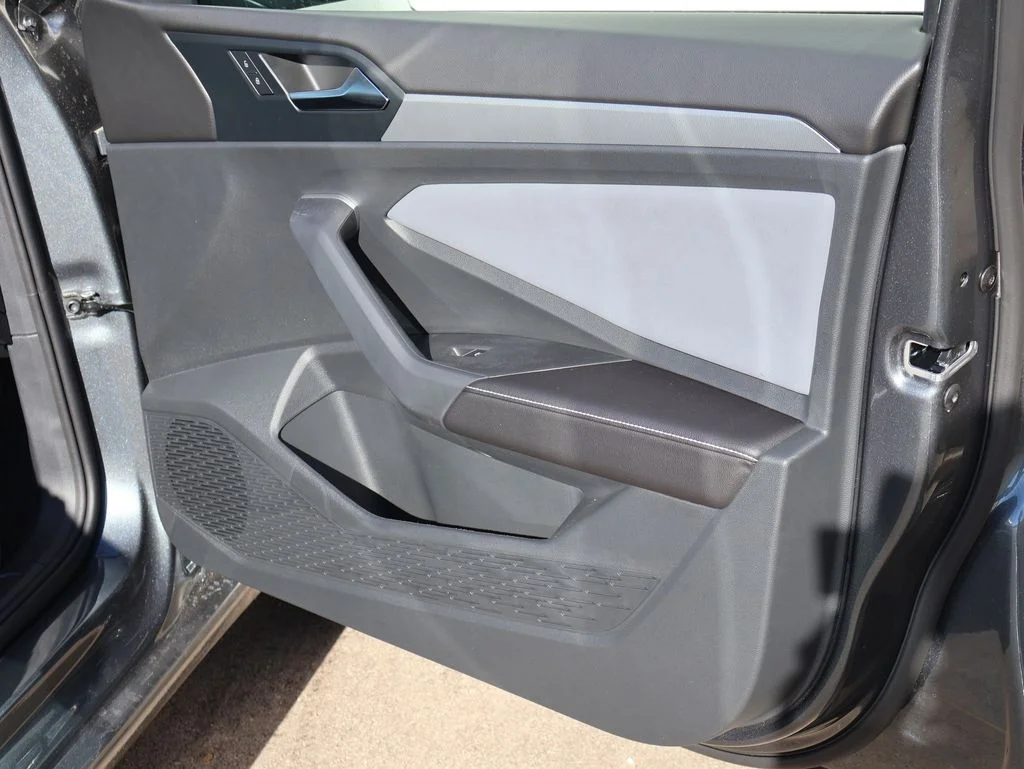 New 2026 Gray Volkswagen 1.5T SE image 37