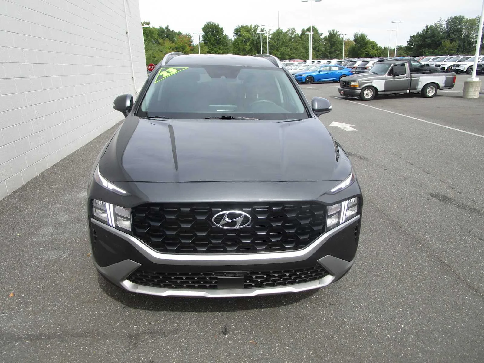 Used 2023 Portofino Gray Hyundai SEL image 2