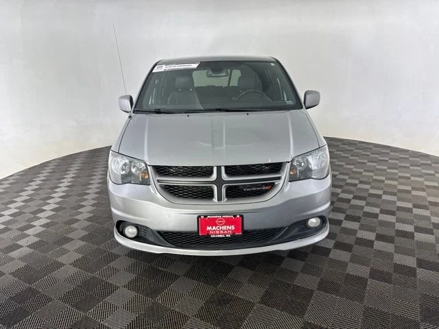 Used 2019 Dodge Grand Caravan GT with VIN 2C4RDGEG9KR578097 for sale in Columbia, MO