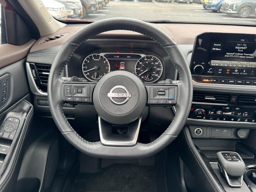 Used 2023 Red Nissan SL image 13