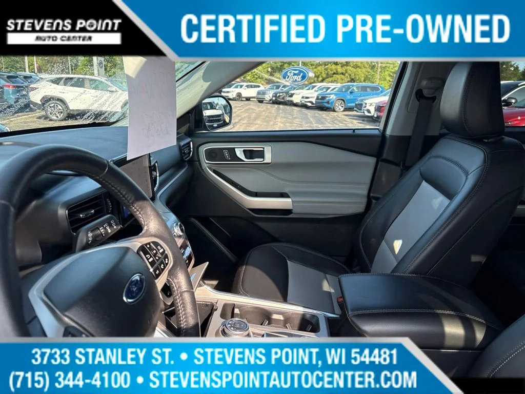 Used 2023 Atlas Blue Metallic Ford XLT image 13