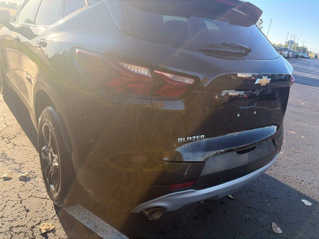 Used 2020 Black Chevrolet LT image 13