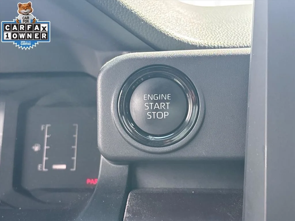 Used 2025 Red Toyota SR5 image 18