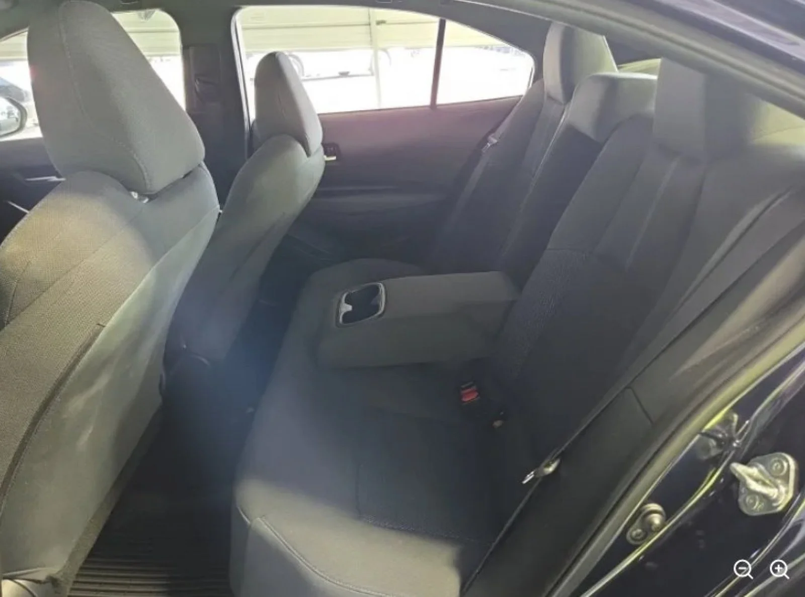 Used 2022 Blueprint Toyota SE image 9