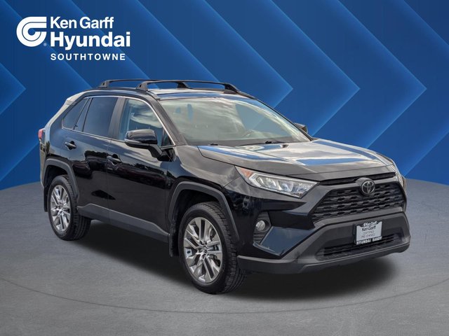2020 Toyota RAV4 XLE Premium