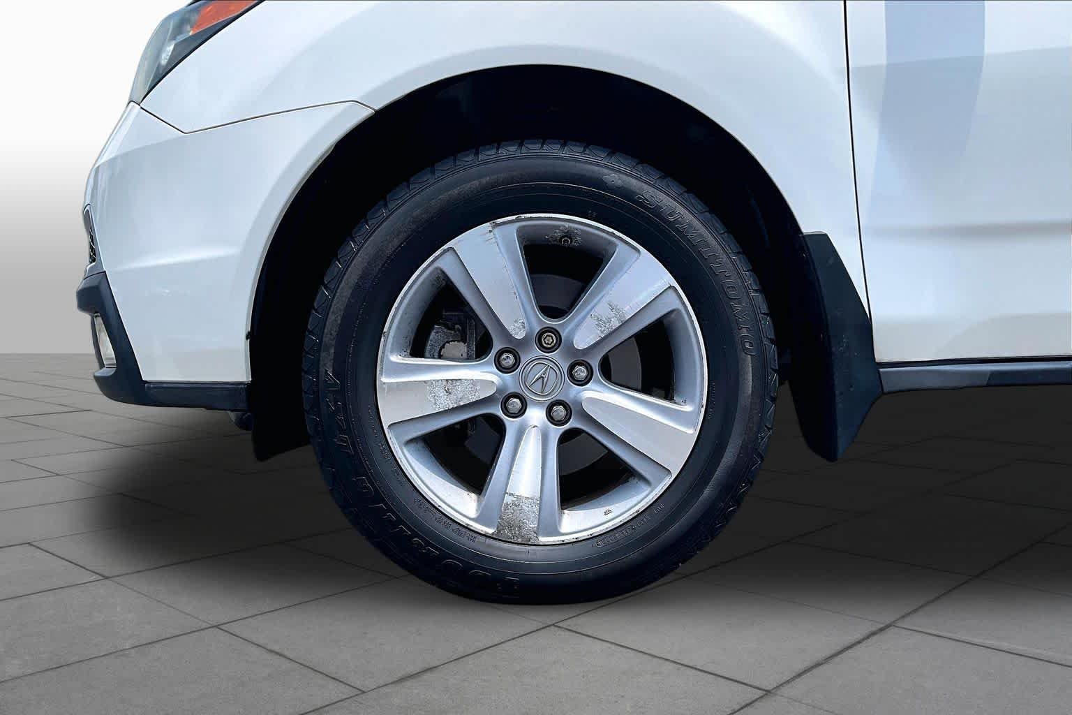 Used 2012 Aspen White Pearl II Acura Tech/Entertainment Pkg image 10