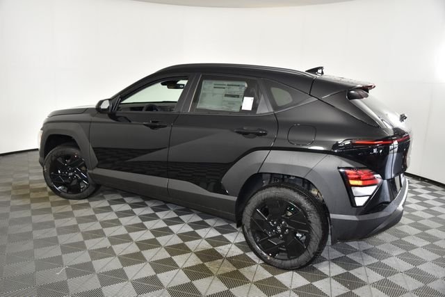 New 2027 Black Hyundai SEL Sport AWD image 9