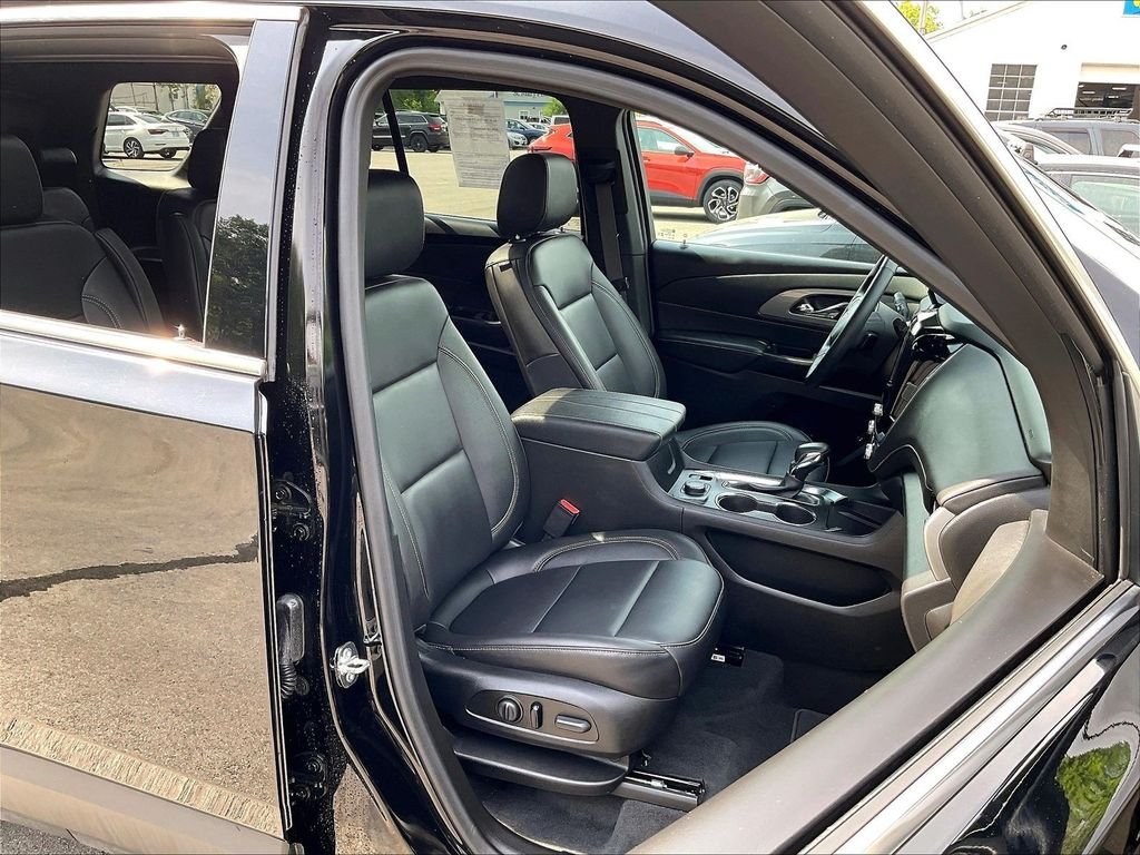 Used 2023 Black Chevrolet LT Leather image 11