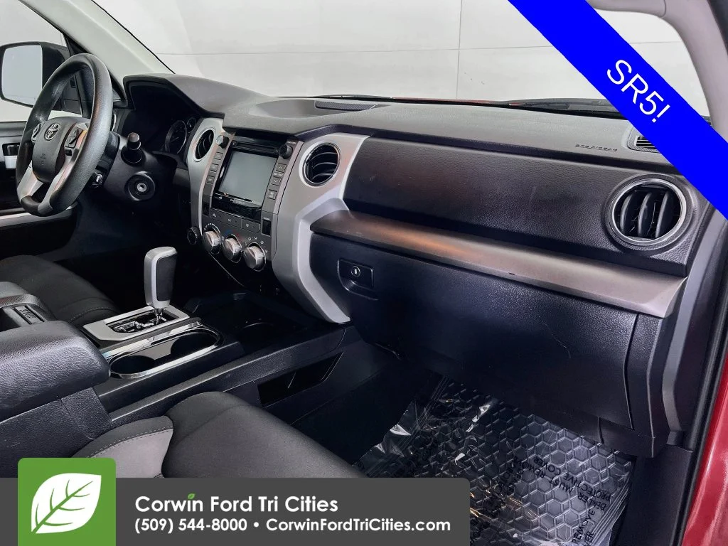 Used 2017 Silver Sky Metallic Toyota SR5 image 28