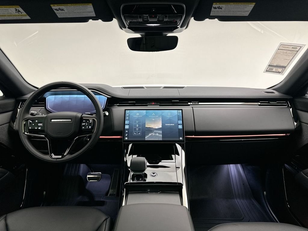 New 2026 Fuji White Land Rover Dynamic SE image 8
