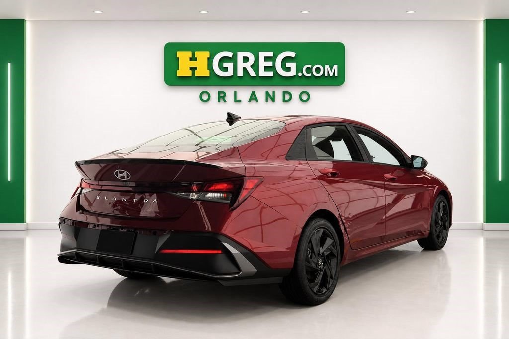 Used 2026 Ultimate Red Hyundai SEL Sport image 3