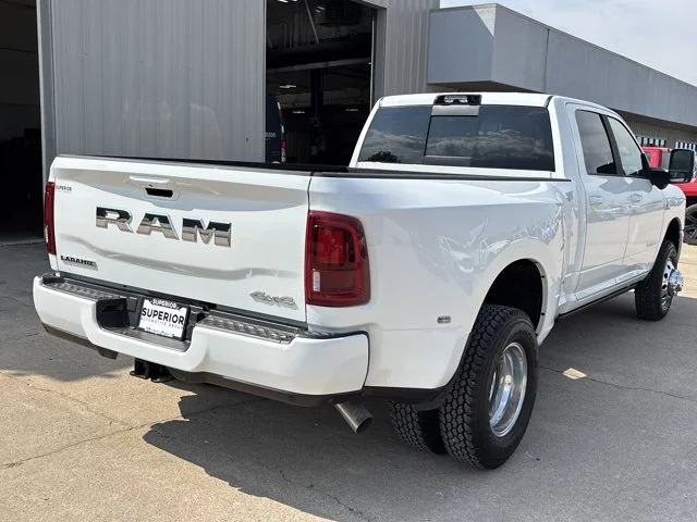 New 2026 Bright White Clear-Coat Exterior Paint RAM Laramie image 3