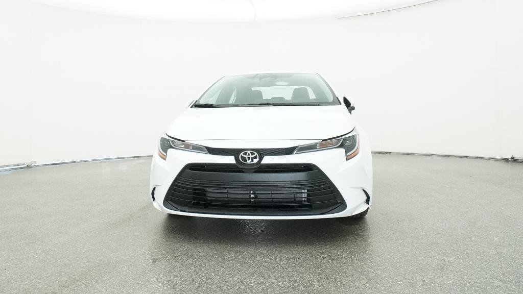 New 2025 Ice Cap Toyota LE image 2