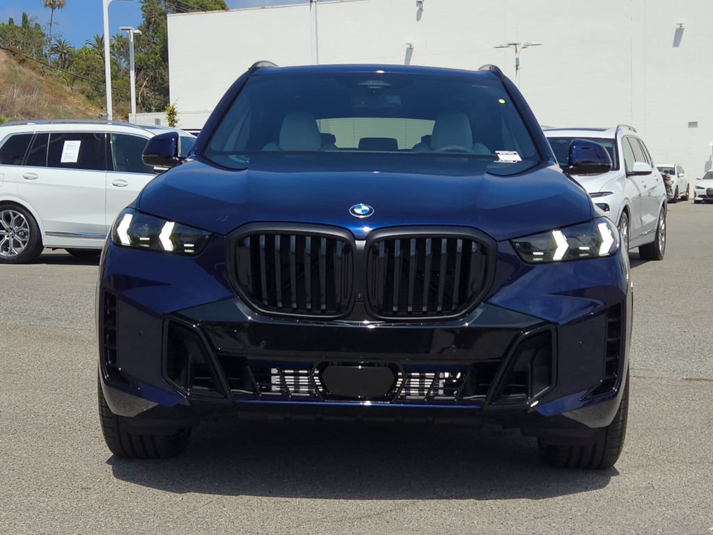 New 2026 Tanzanite Blue II Metallic BMW xDrive40i image 3