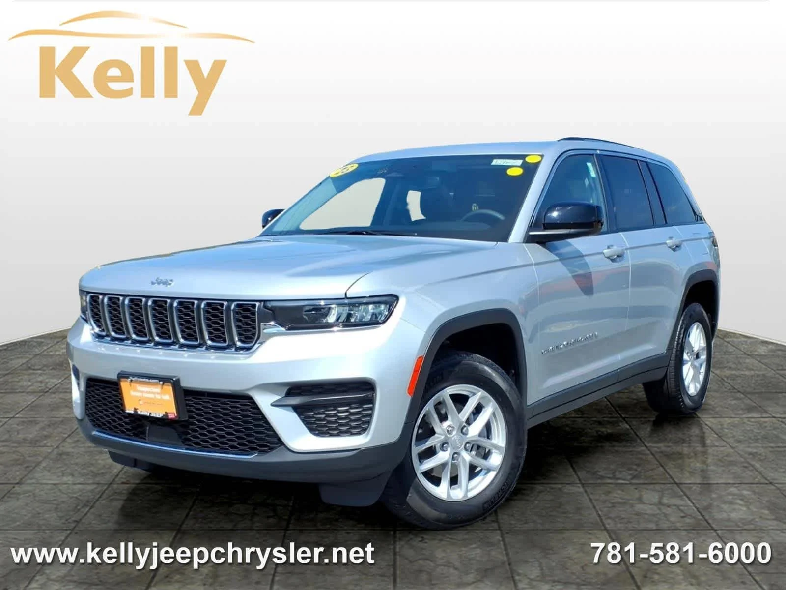 2023 Jeep Grand Cherokee Laredo X