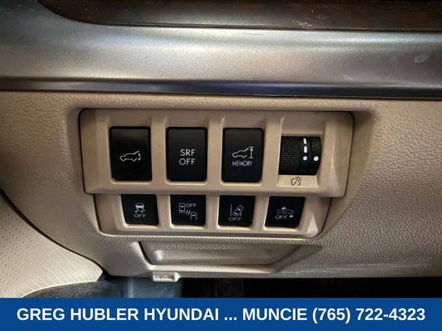 Used 2015 Blue Subaru 2.5i image 18
