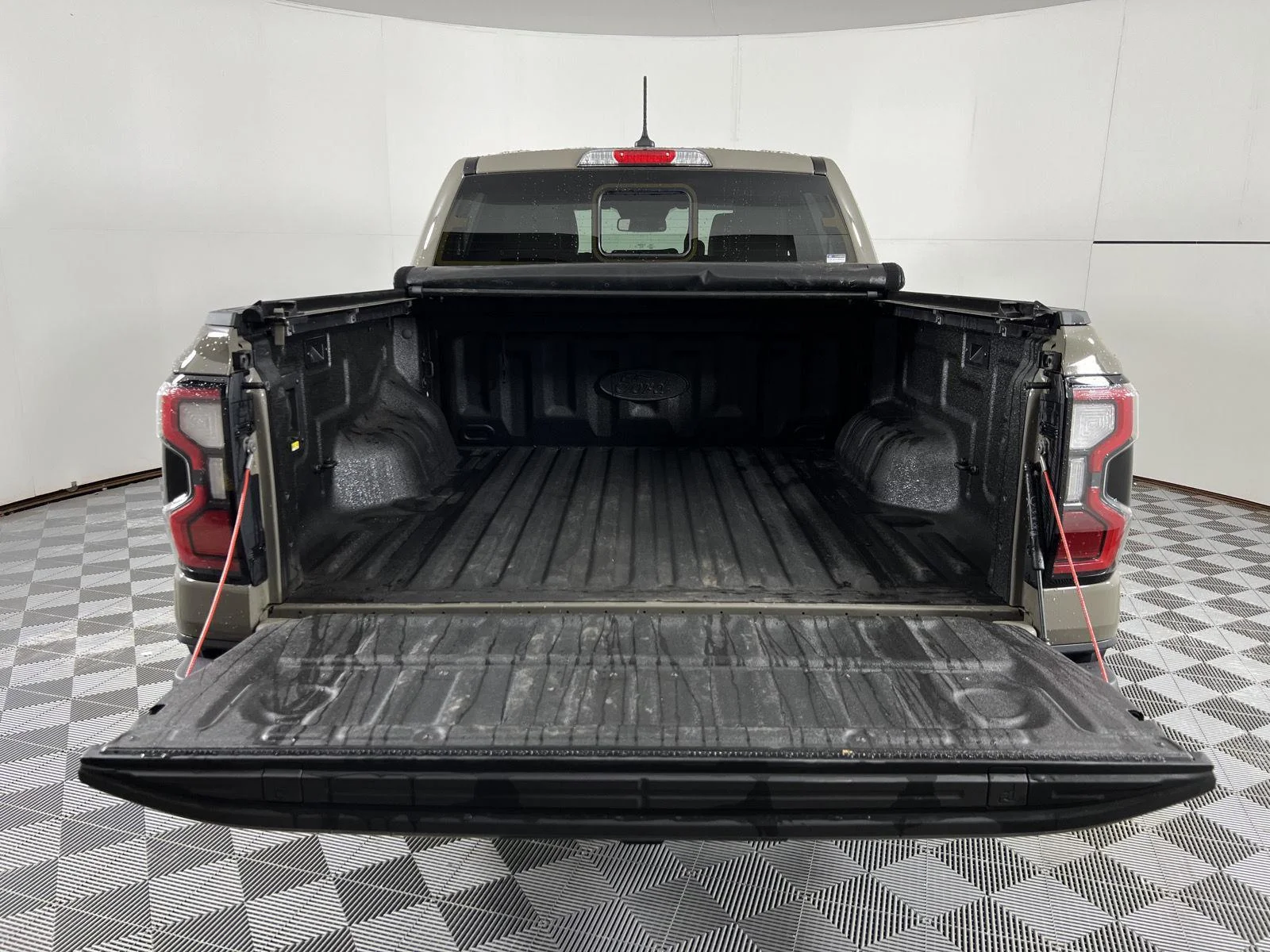 Used 2025 Gray Ford Raptor image 22