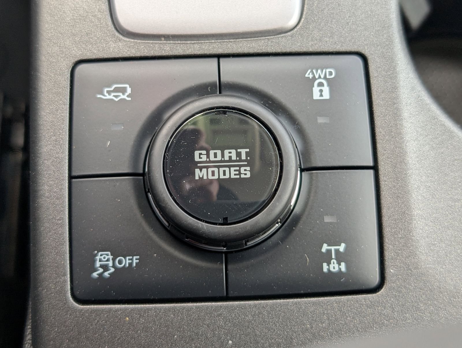 New 2026 Oxford White Ford Badlands image 21