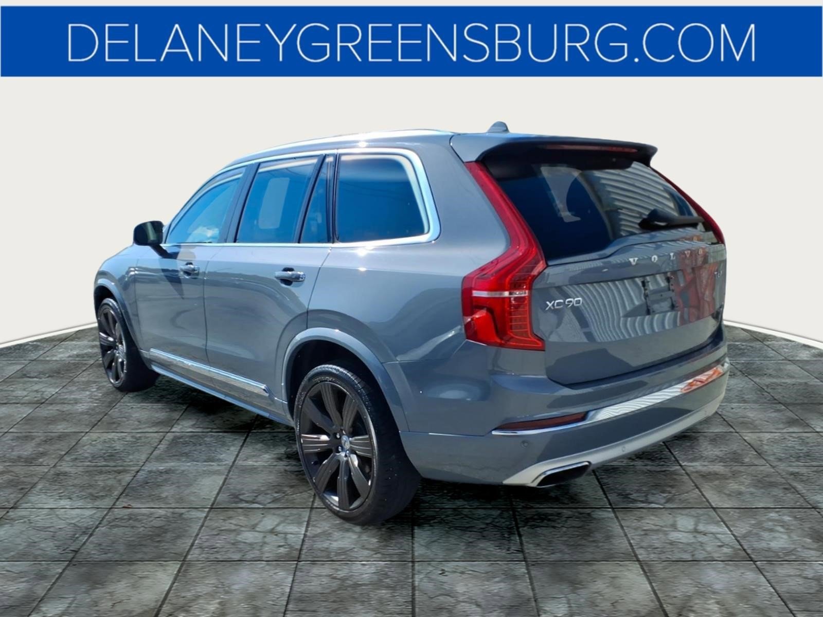 Used 2020 Blue Volvo T6 Inscription image 5