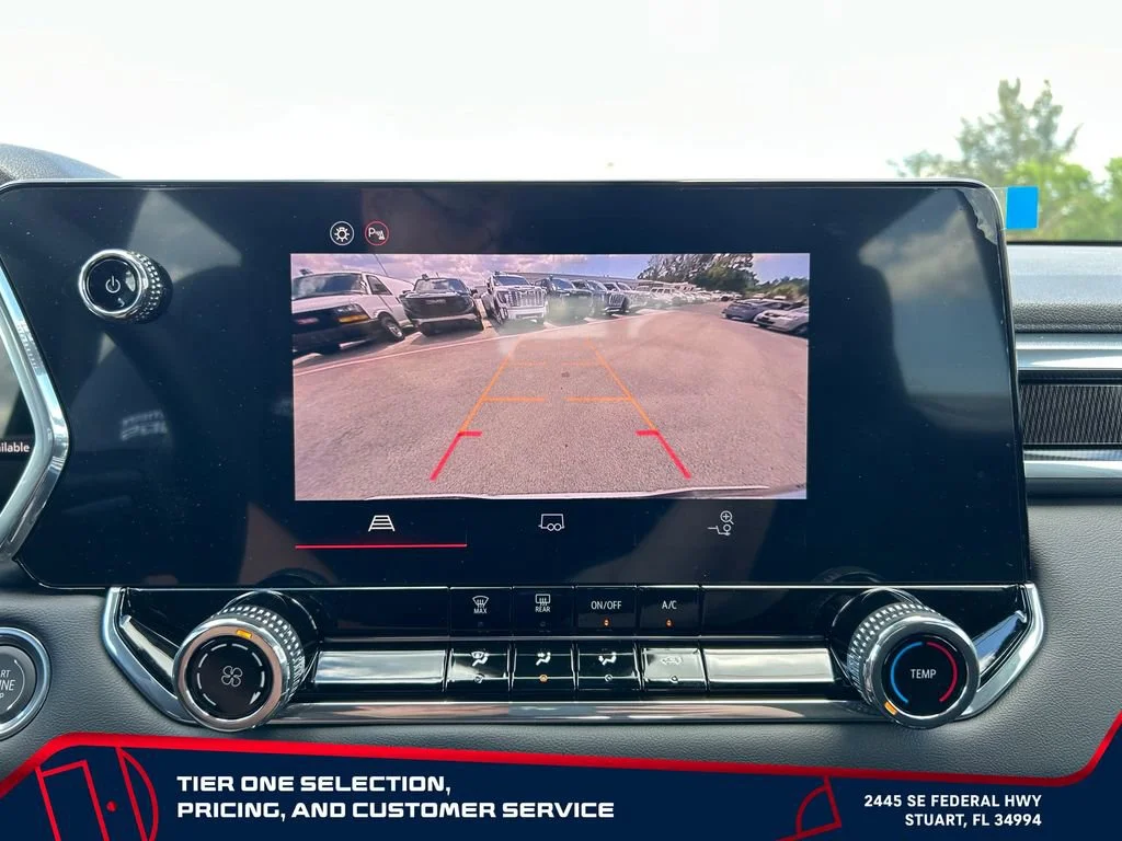 New 2026 Summit White GMC Elevation image 23