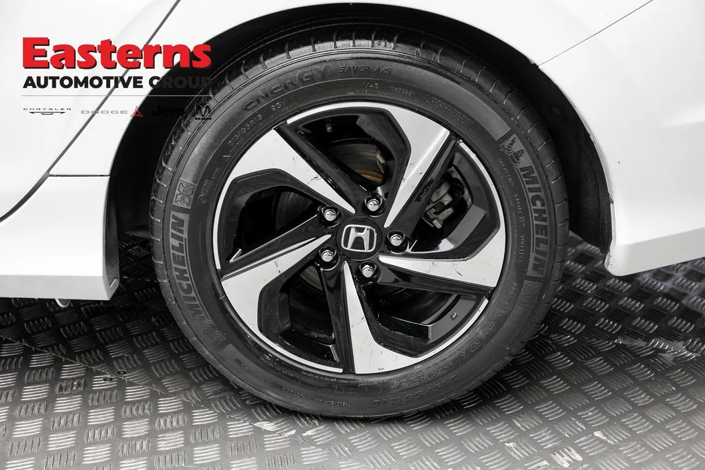 Used 2022 White Honda EX image 8