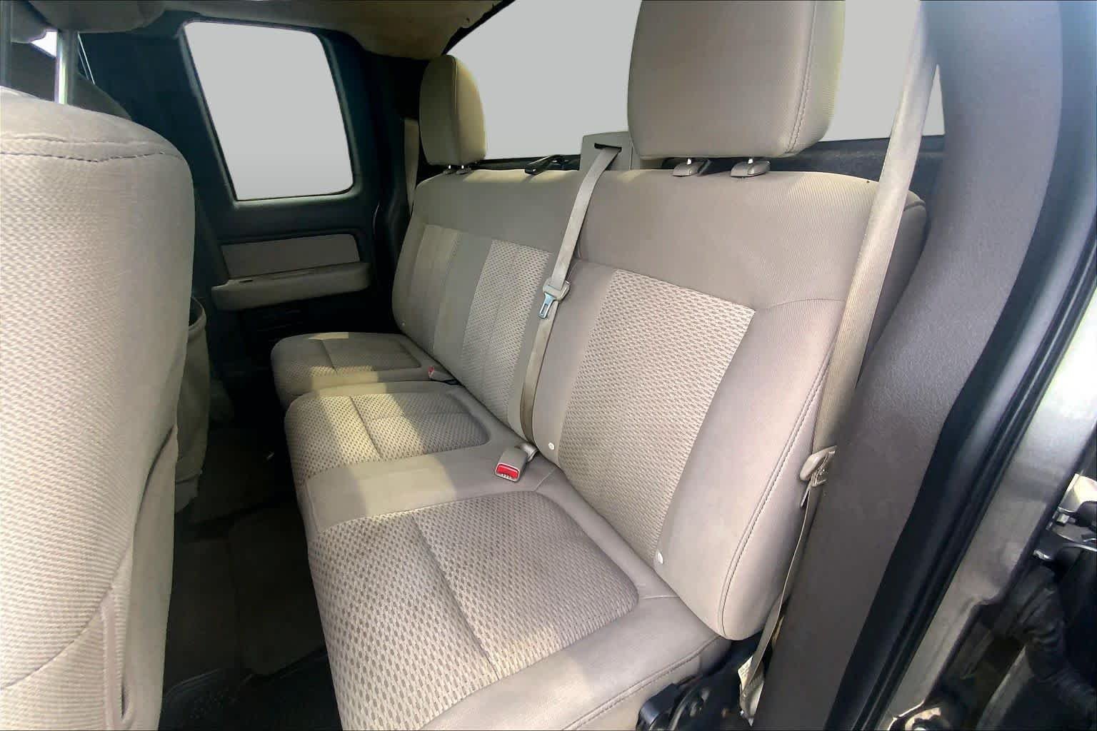 Used 2010 Sterling Grey Metallic Ford XLT image 19