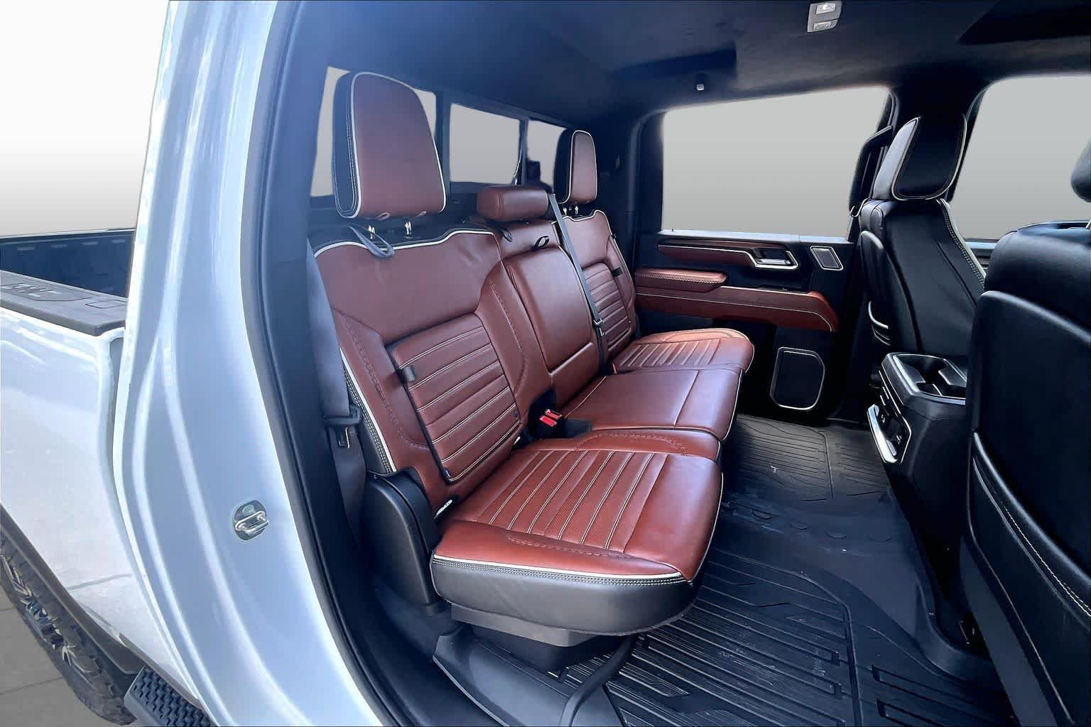 Used 2024 Summit White GMC Denali Ultimate image 20