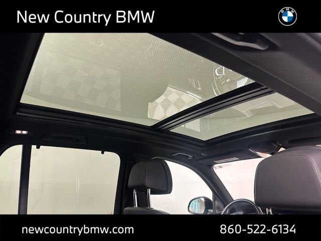 Used 2023 Phytonic Blue Metallic BMW M50i image 30
