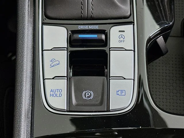 New 2026 Hyundai TUCSON SEL
