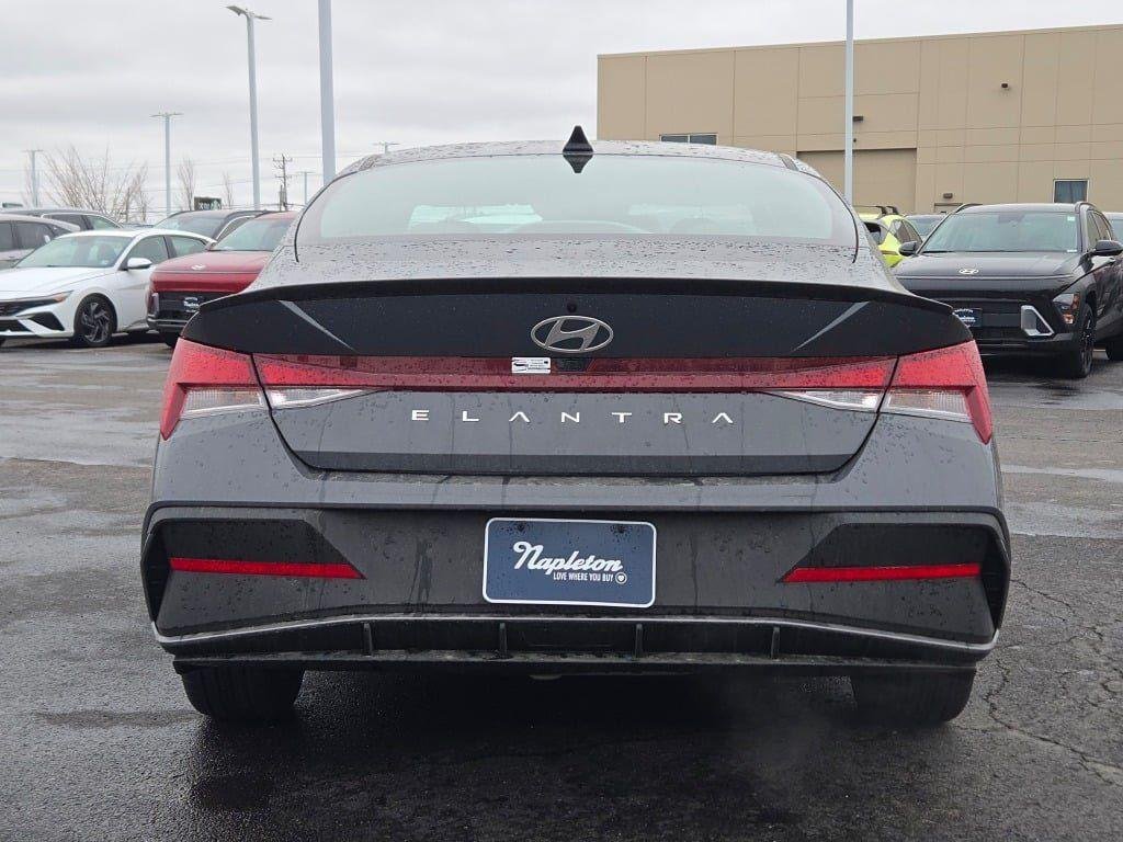 New 2026 Gray Hyundai SEL Sport image 14