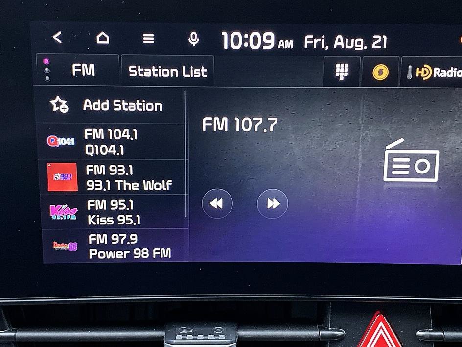 Used 2024 Wolf Gray/Ebony Black Roof Kia X-Pro Prestige image 19