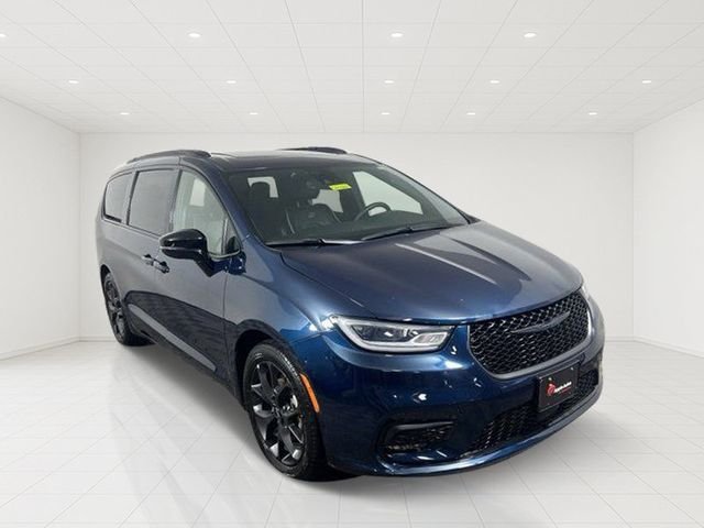 2025 Chrysler Pacifica