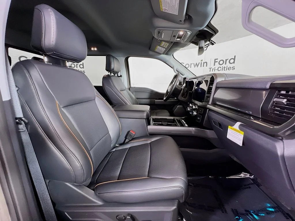 New 2026 Marsh Gray Ford Lariat image 17