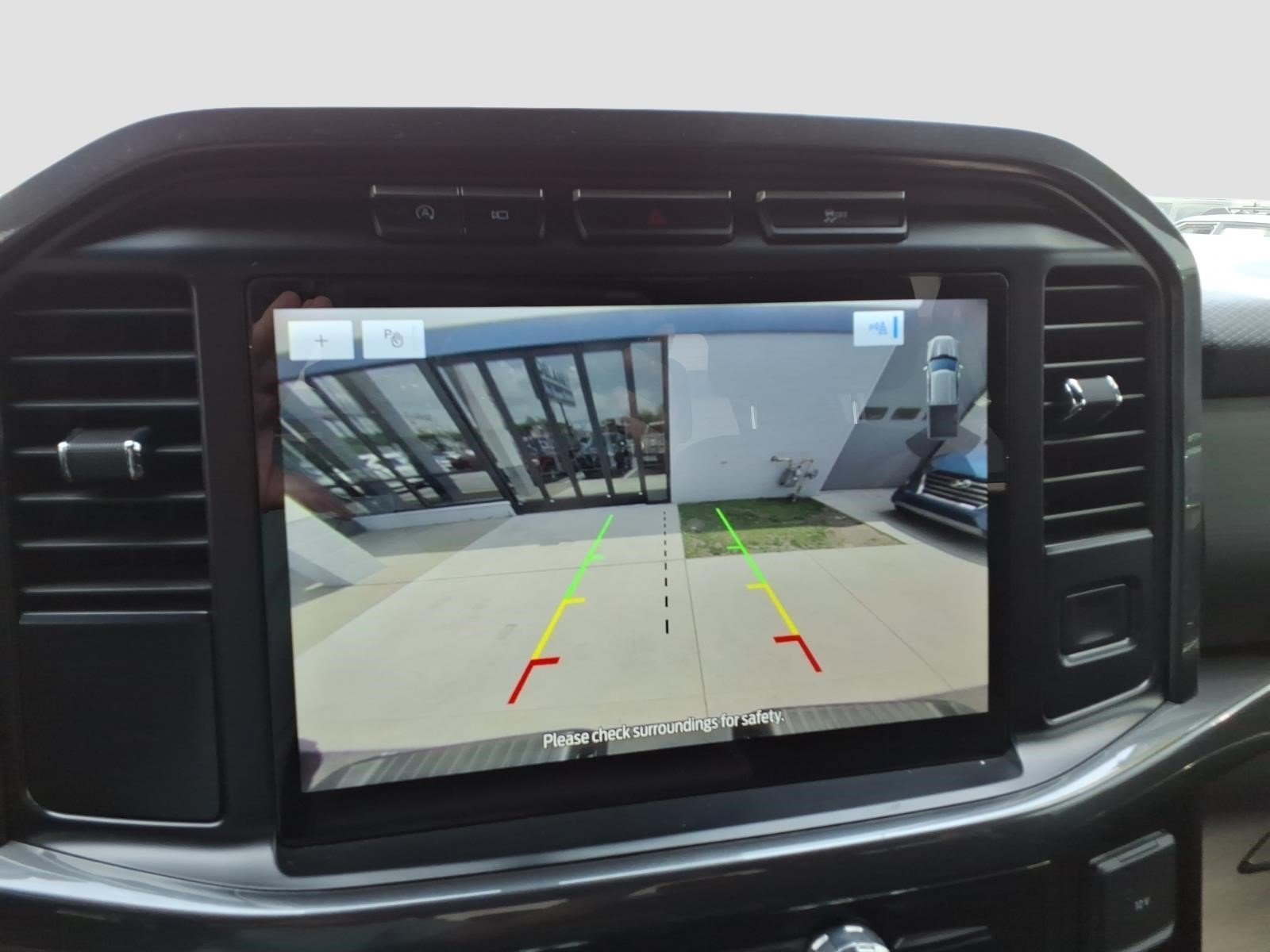 Used 2023 Avalanche Ford XLT image 18
