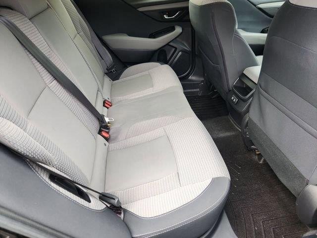 Used 2020  Subaru Premium image 26