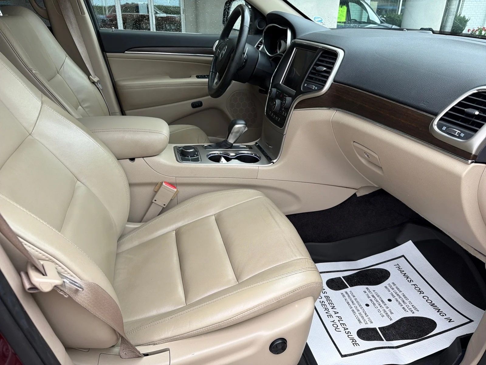 Used 2017 Velvet Red Pearlcoat Jeep Limited image 15