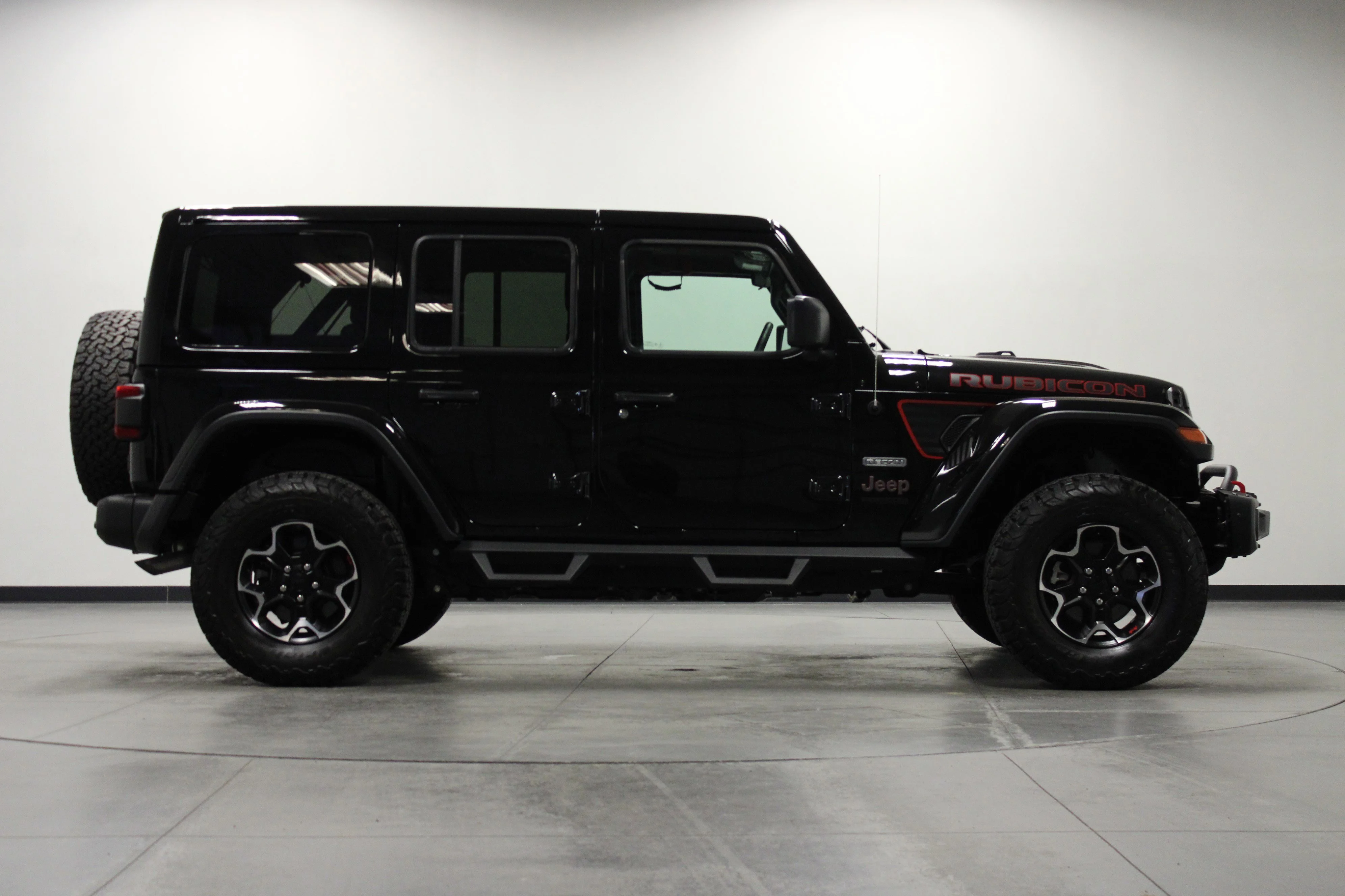 Used 2020 Black Clearcoat Jeep Recon image 3