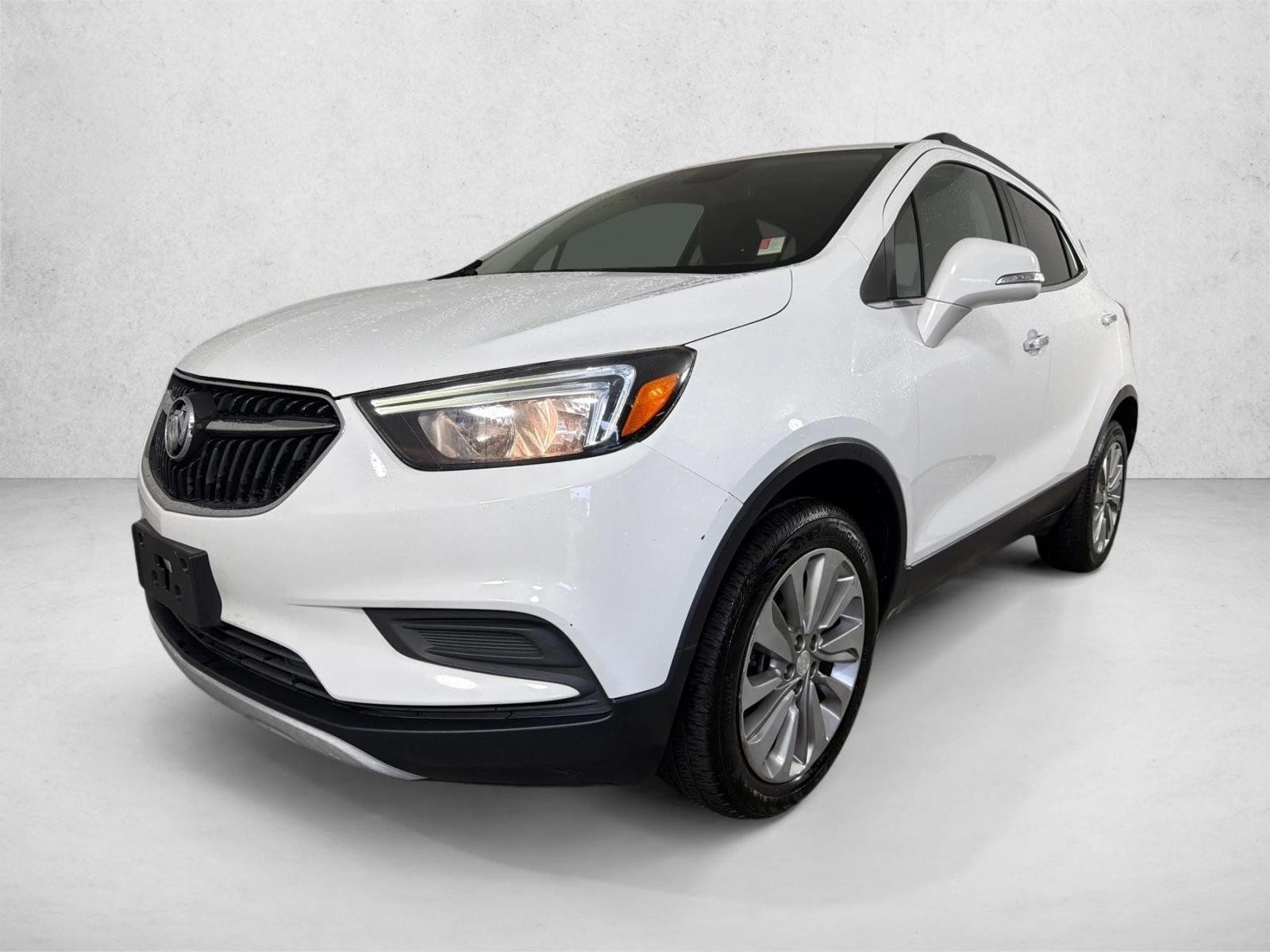 Used 2017 Summit White Buick Preferred image 7