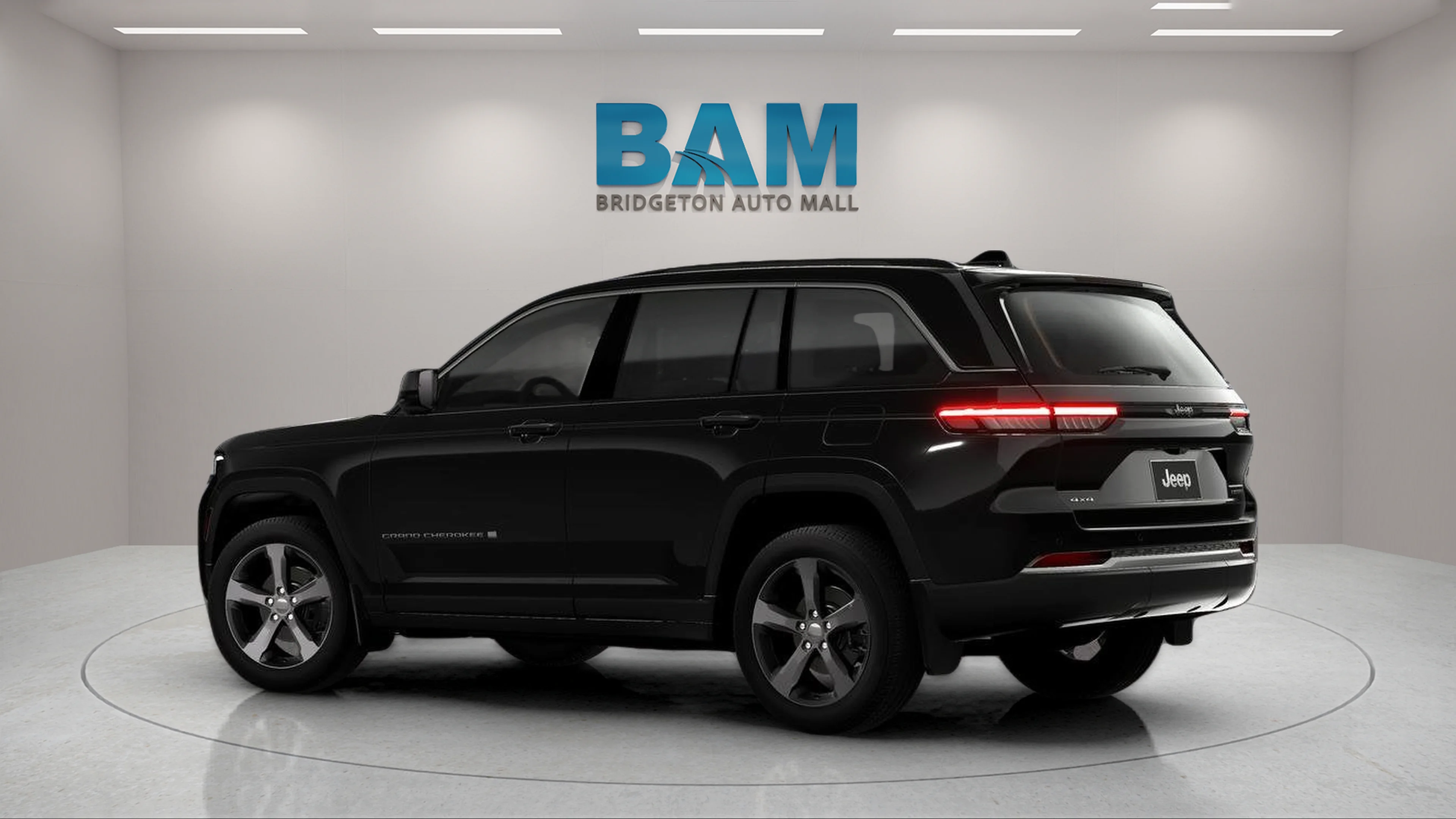 New 2026 Diamond Black Crystal Pearlcoat Jeep Limited image 8