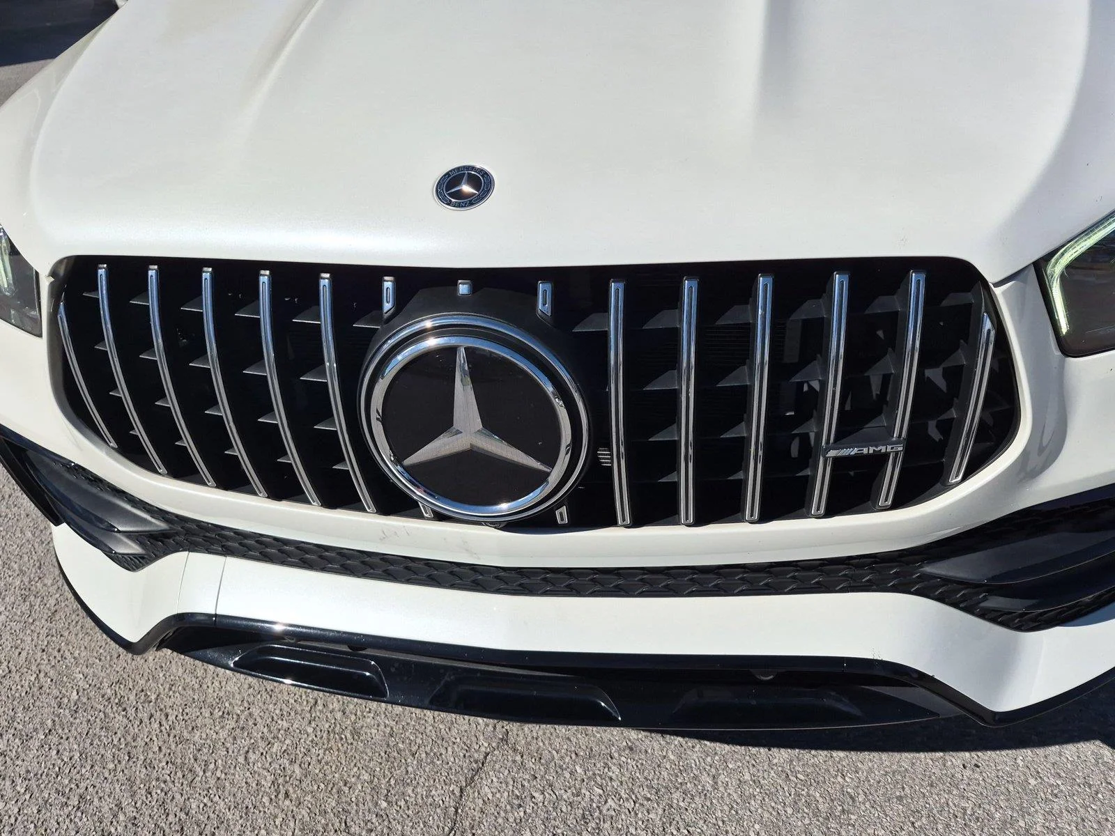 Used 2021 designo Diamond White Metallic Mercedes-Benz AMG® GLE 53 image 13