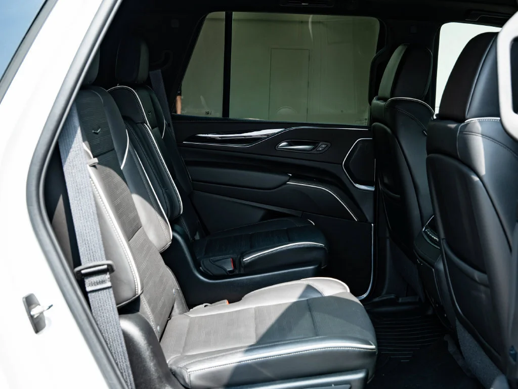 Used 2023 Crystal White Tricoat Cadillac Sport image 49