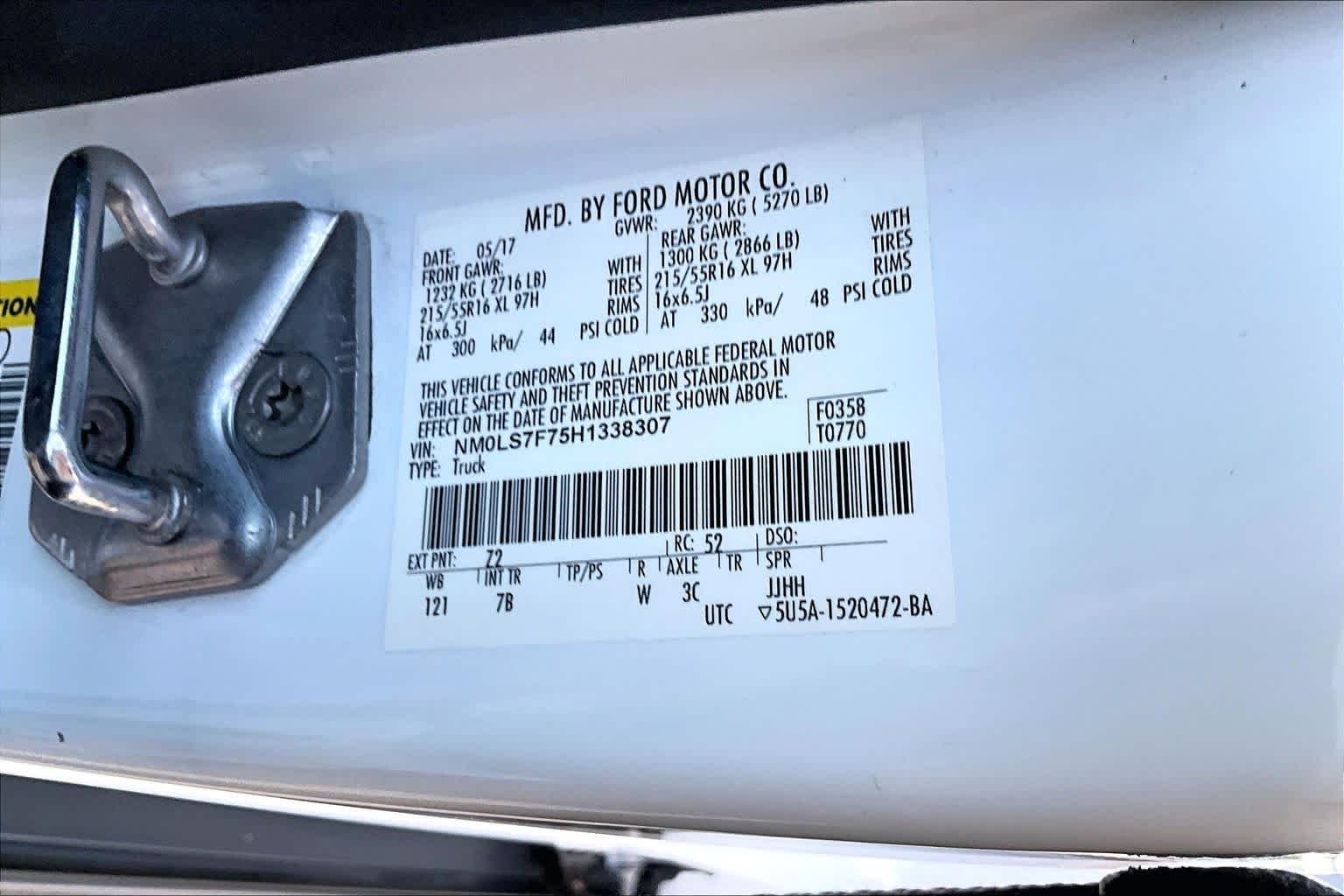 Used 2017 Frozen White Ford XLT image 31