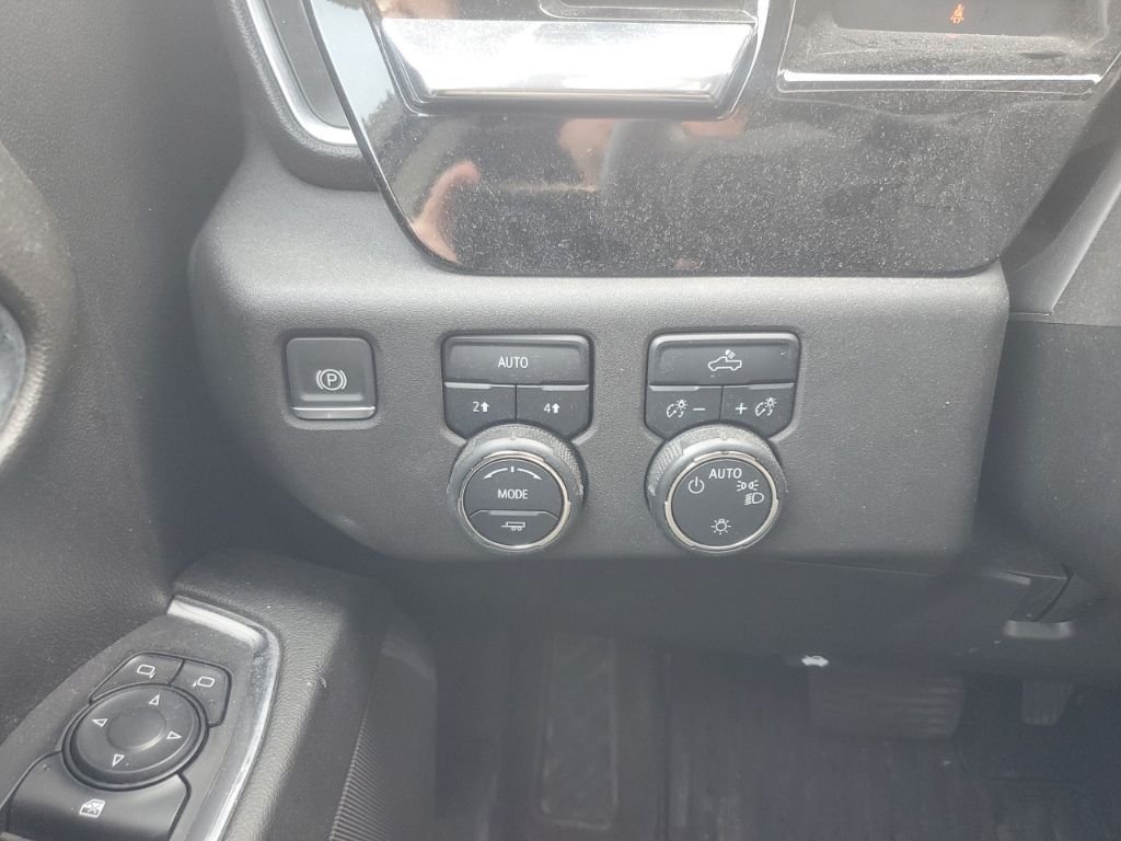 Used 2024 Black Chevrolet LT image 25