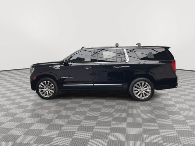 Used 2023 Onyx Black GMC Denali image 41